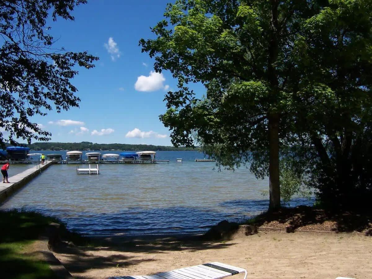 Top Floor Luxury, Sauna, Private Pool, Lake Bellaire Beach, 5 Beds, 4 Full Bath Exterior photo